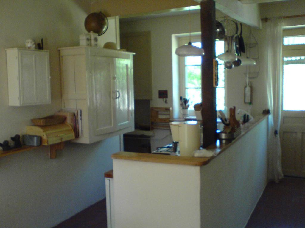 Les Champys Guest House Saint-Péreuse Eksteriør bilde